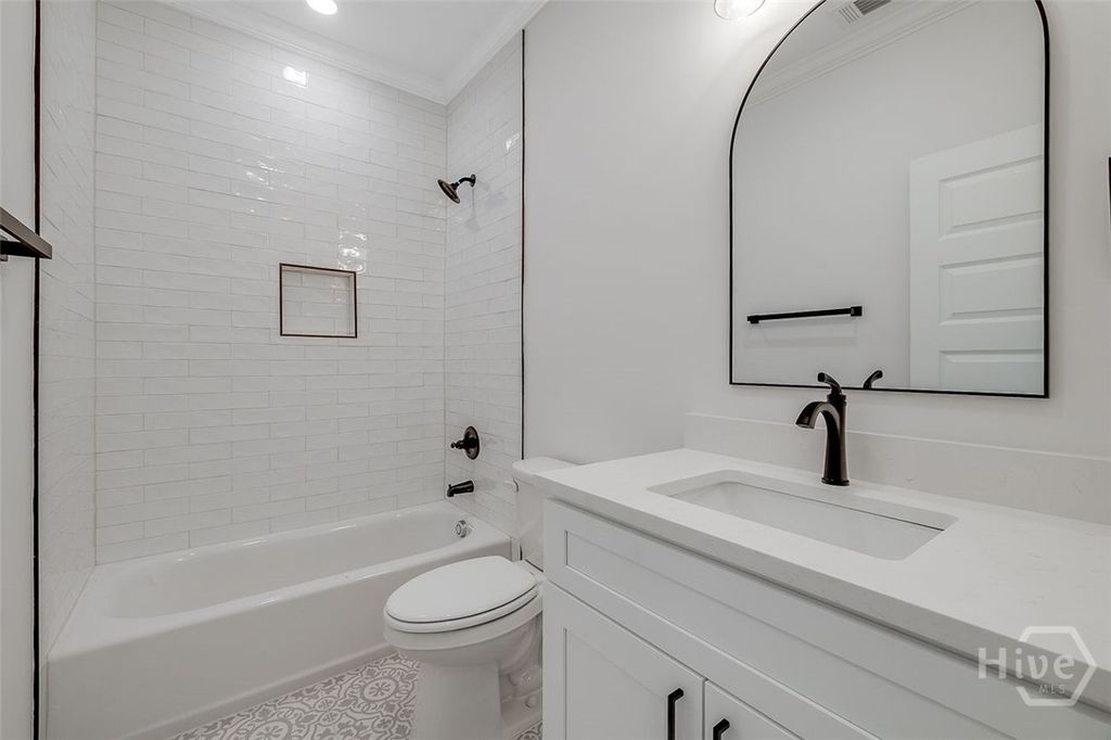 Image 22 of property listing at 1615 Le Grand Street, Savannah, GA 31401
