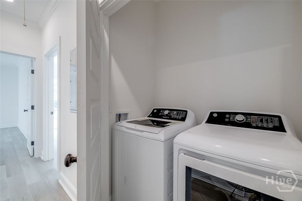 Image 23 of property listing at 1615 Le Grand Street, Savannah, GA 31401