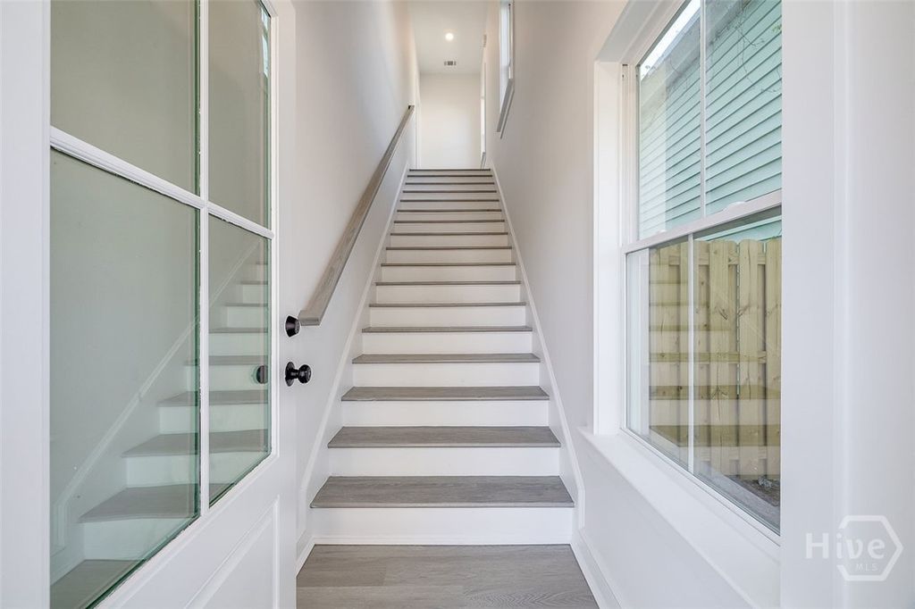 Image 5 of property listing at 1615 Le Grand Street, Savannah, GA 31401