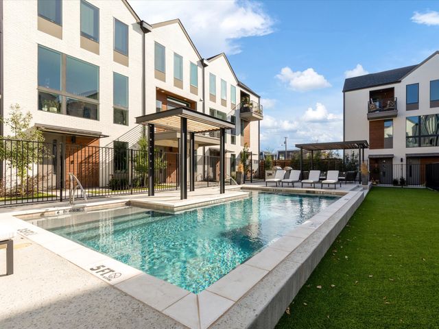 2128 Ashby Street 704, Dallas, TX 75204