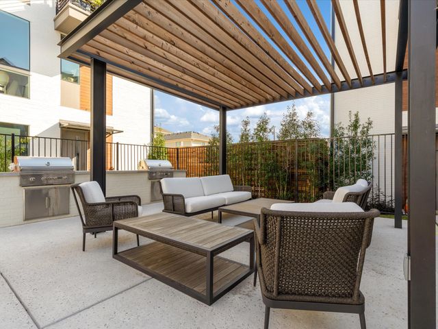 2128 Ashby Street 704, Dallas, TX 75204