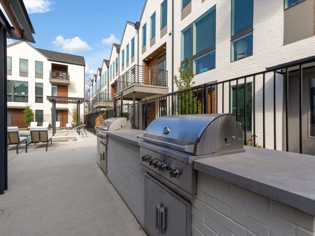 2128 Ashby Street 704, Dallas, TX 75204