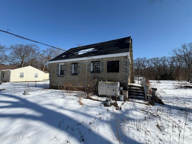 47 Medbury Street, Holland, OH 43528