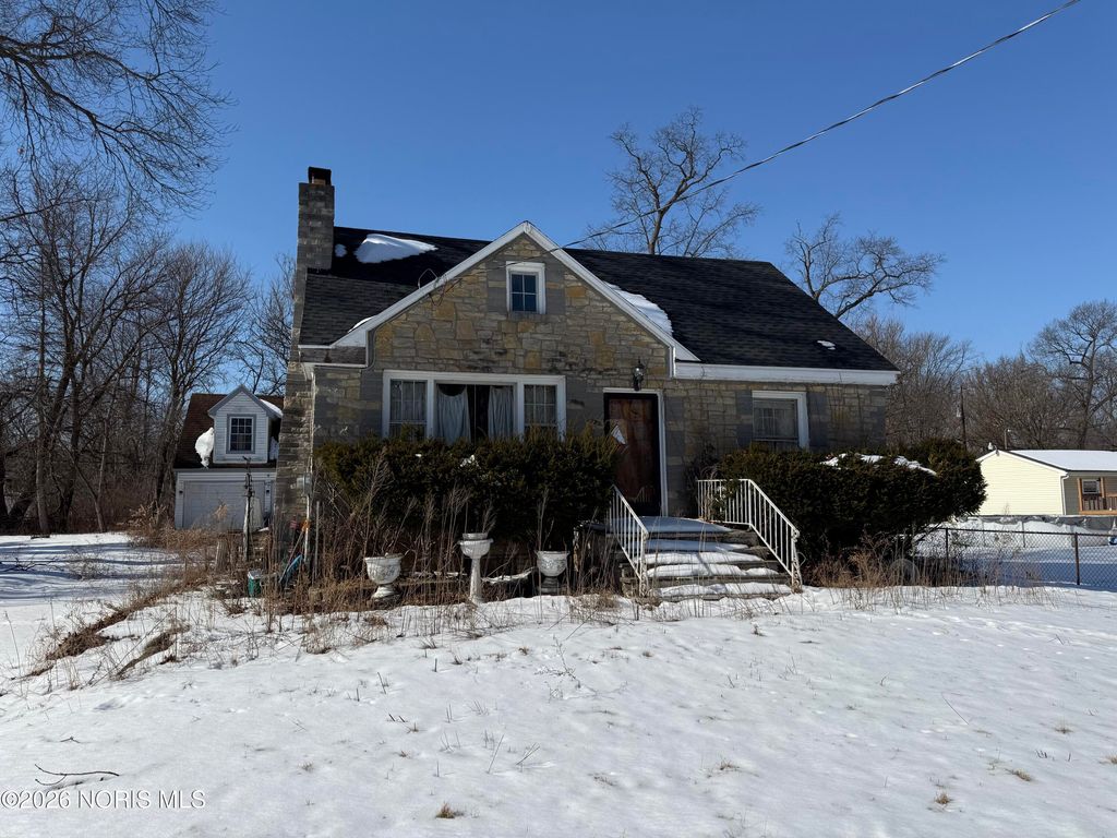 47 Medbury Street, Holland, OH 43528