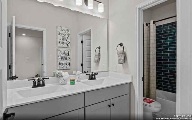 5217 Pinder Way, Schertz, TX 78124