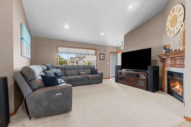 1172 LANSDALE CIRCLE, De Pere, WI 54115