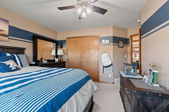 1172 LANSDALE CIRCLE, De Pere, WI 54115