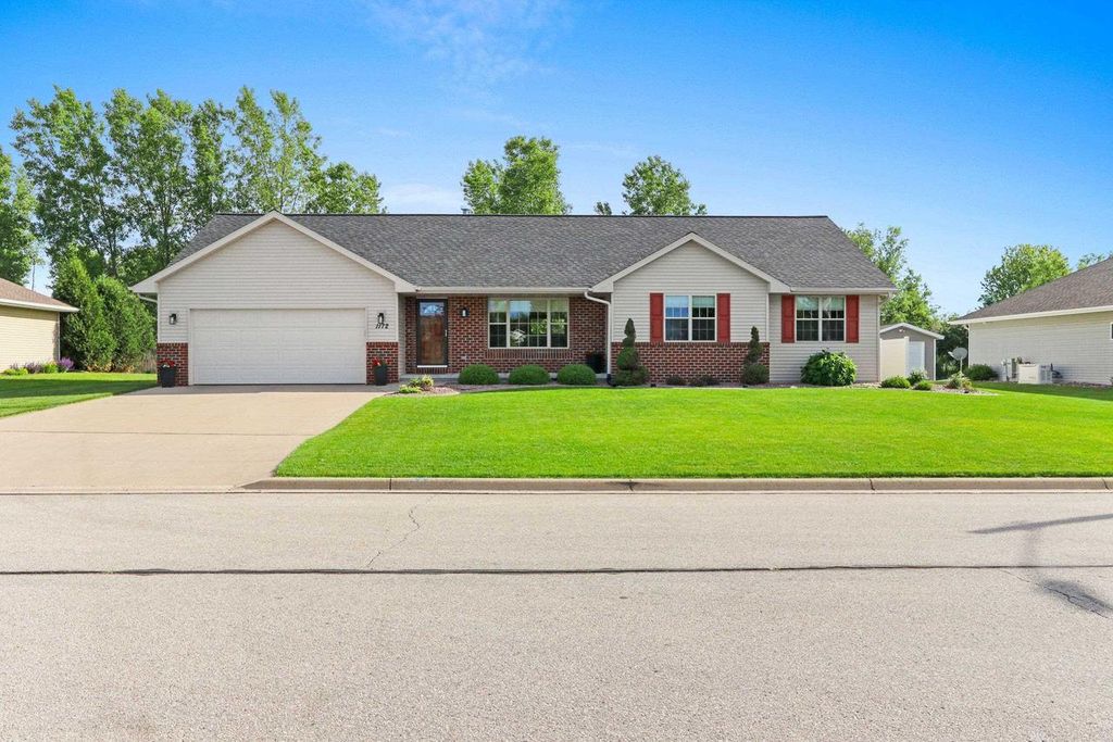 1172 LANSDALE CIRCLE, De Pere, WI 54115
