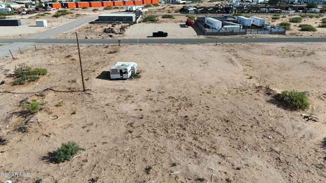 13528 THELMA Lane, El Paso, TX 79938