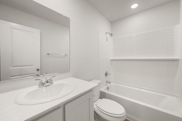 4504 Avion Drive, Sanger, TX 76266