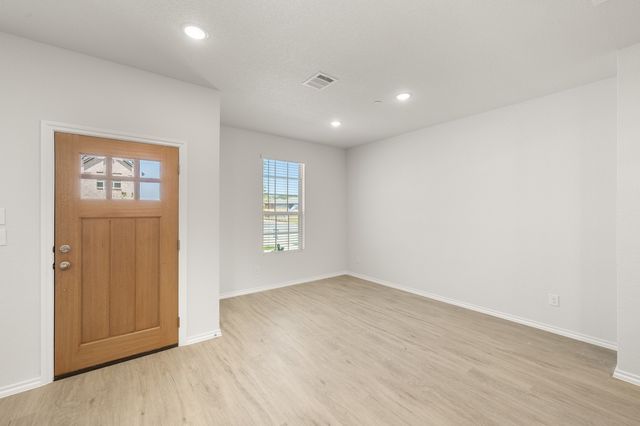 4504 Avion Drive, Sanger, TX 76266