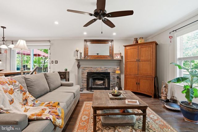 205 NELIS COURT, Telford, PA 18969