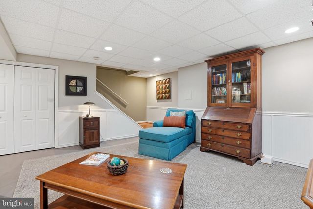 205 NELIS COURT, Telford, PA 18969