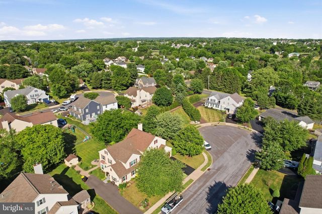 205 NELIS COURT, Telford, PA 18969