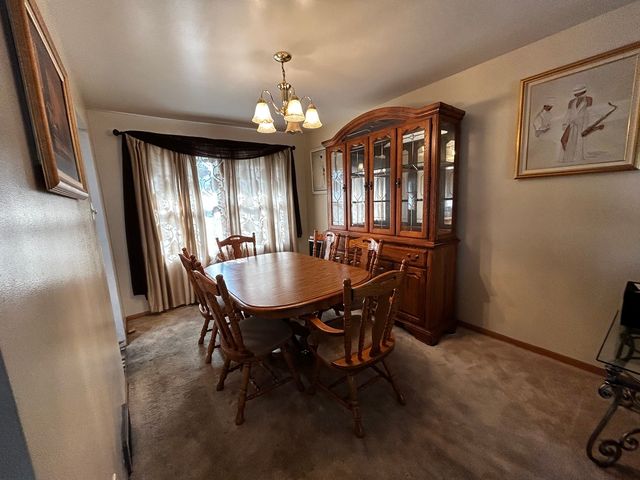 865 E 165th Street, South Holland, IL 60473