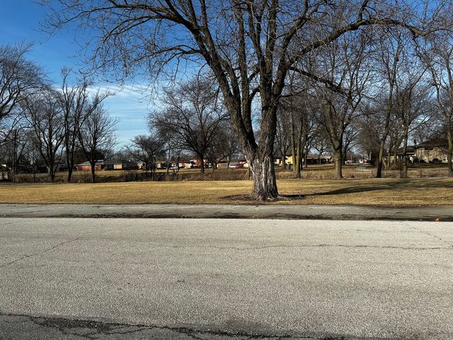 865 E 165th Street, South Holland, IL 60473