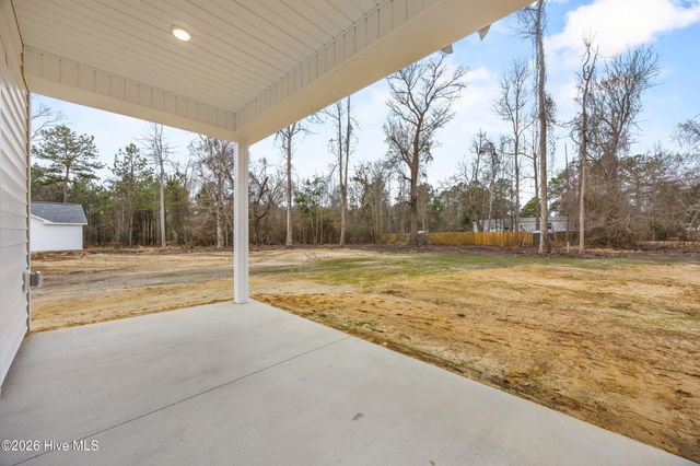 305 Riva Ridge, Burgaw, NC 28425