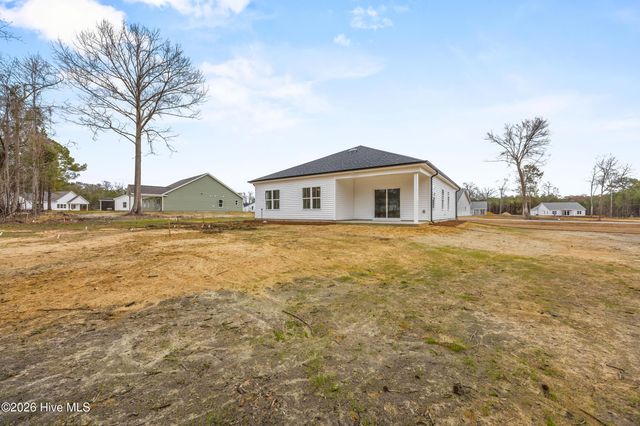 305 Riva Ridge, Burgaw, NC 28425