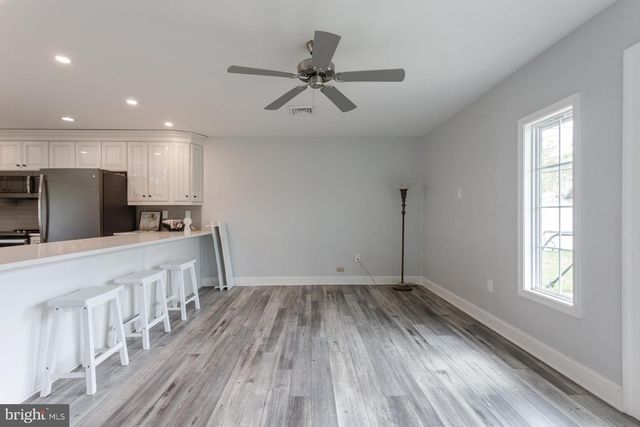 80 THORNRIDGE DR, Levittown, PA 19054