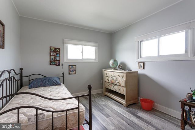 80 THORNRIDGE DR, Levittown, PA 19054