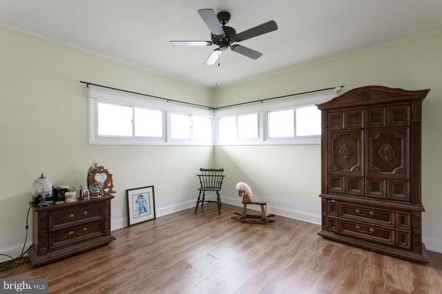 80 THORNRIDGE DR, Levittown, PA 19054