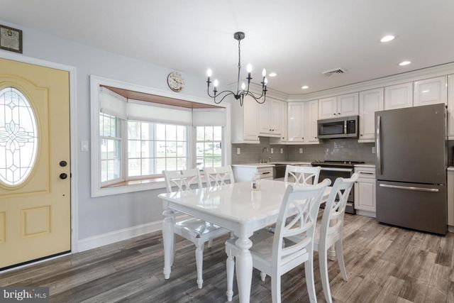 80 THORNRIDGE DR, Levittown, PA 19054