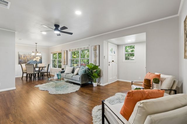 1812 Swan Drive, Dallas, TX 75228