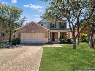 11915 Budapest, San Antonio, TX 78230