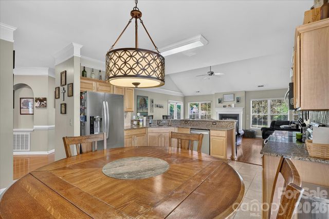 570 Surry Trace Circle NW, Concord, NC 28027