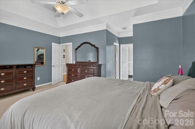 570 Surry Trace Circle NW, Concord, NC 28027