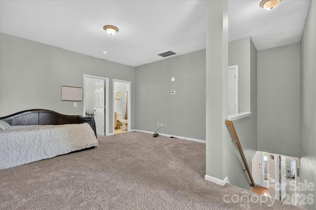 570 Surry Trace Circle NW, Concord, NC 28027