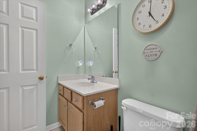 570 Surry Trace Circle NW, Concord, NC 28027