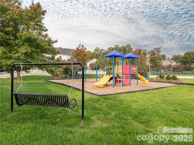 570 Surry Trace Circle NW, Concord, NC 28027