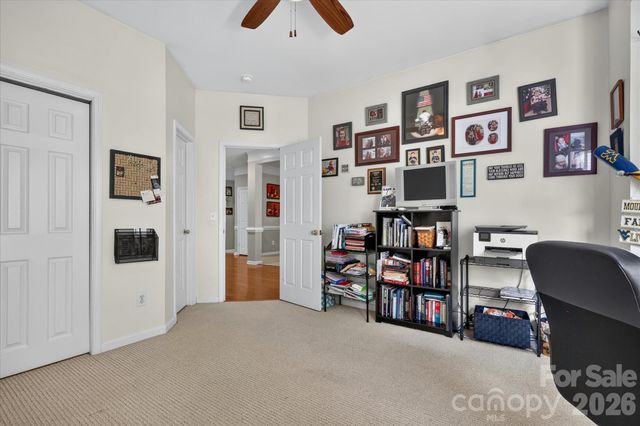 570 Surry Trace Circle NW, Concord, NC 28027