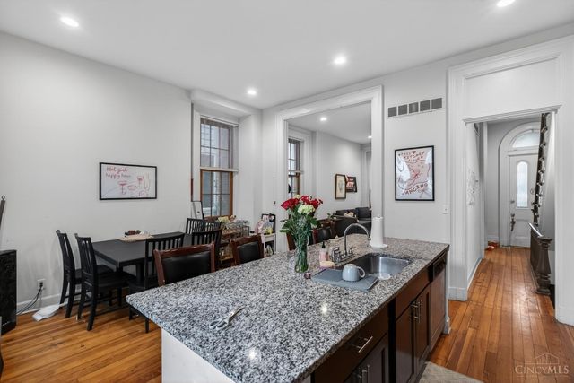 2606 Short Vine Street, Cincinnati, OH 45219