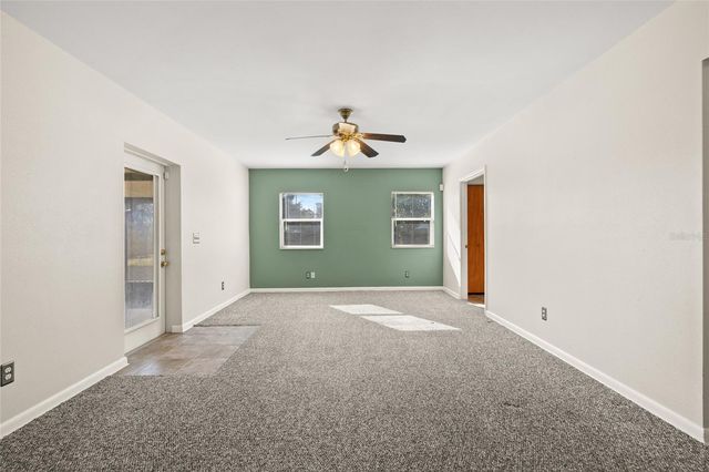 4402 W PAXTON AVENUE, Tampa, FL 33611