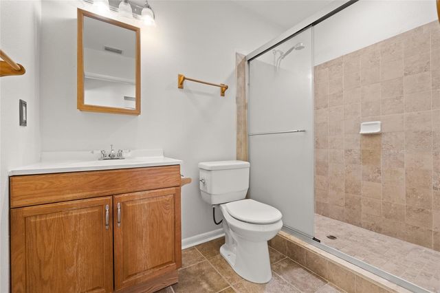 4402 W PAXTON AVENUE, Tampa, FL 33611