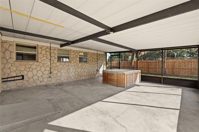 4402 W PAXTON AVENUE, Tampa, FL 33611