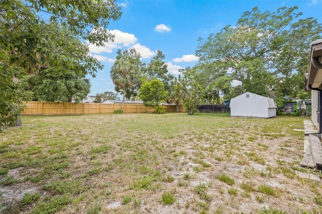 4402 W PAXTON AVENUE, Tampa, FL 33611