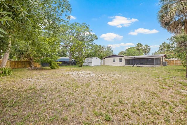 4402 W PAXTON AVENUE, Tampa, FL 33611