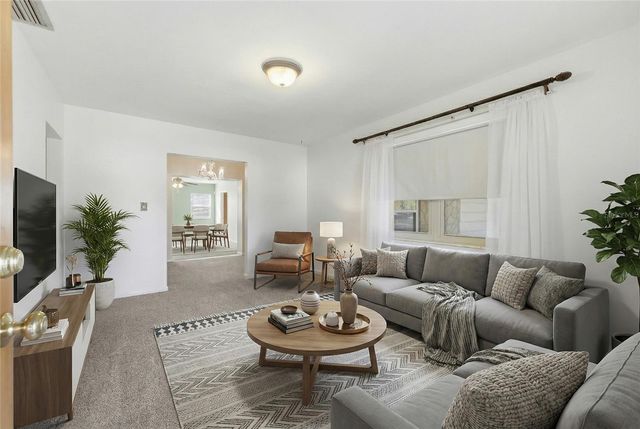 4402 W PAXTON AVENUE, Tampa, FL 33611