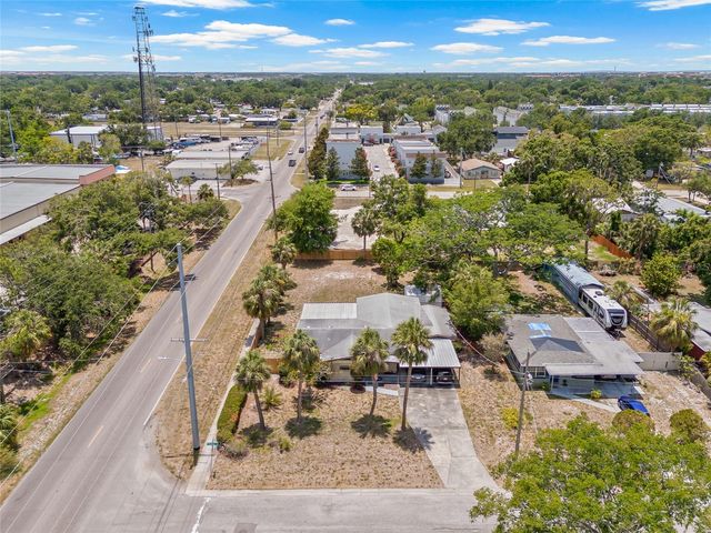 4402 W PAXTON AVENUE, Tampa, FL 33611