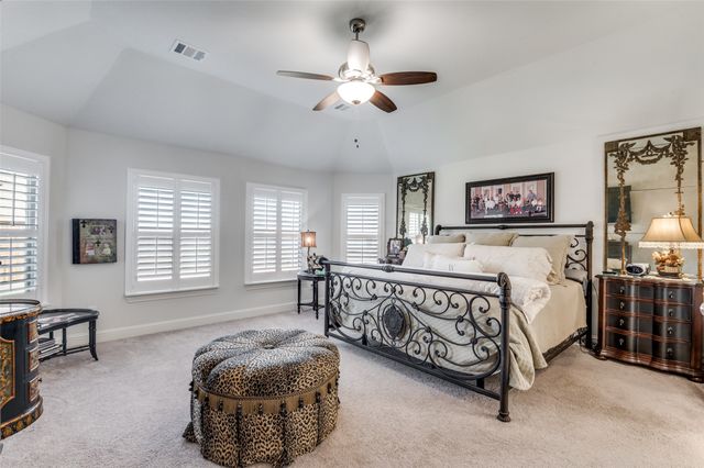 229 Wolf Creek Drive, Waxahachie, TX 75165