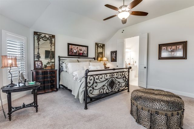 229 Wolf Creek Drive, Waxahachie, TX 75165