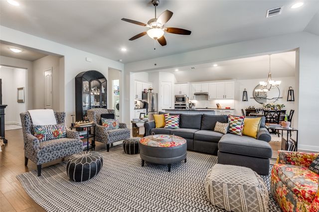 229 Wolf Creek Drive, Waxahachie, TX 75165