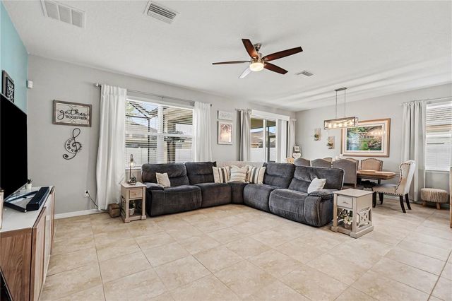 5465 SUNCATCHER DRIVE, Wesley Chapel, FL 33545