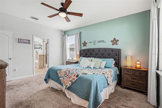 5465 SUNCATCHER DRIVE, Wesley Chapel, FL 33545