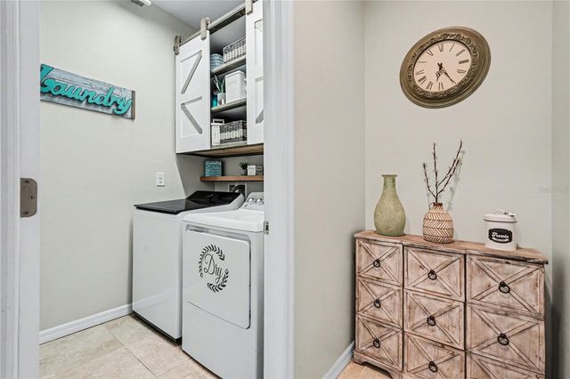 5465 SUNCATCHER DRIVE, Wesley Chapel, FL 33545