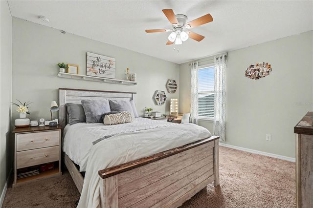 5465 SUNCATCHER DRIVE, Wesley Chapel, FL 33545