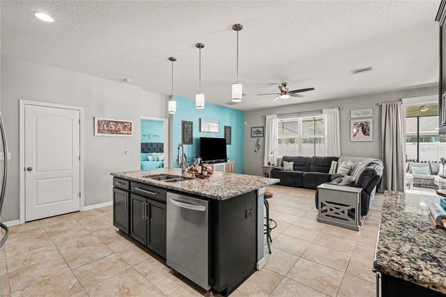 5465 SUNCATCHER DRIVE, Wesley Chapel, FL 33545